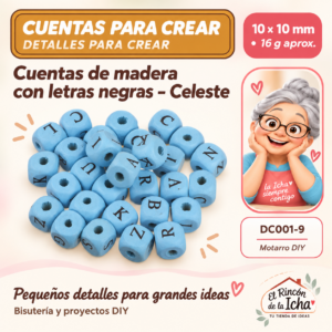 DC001-9 Cuentas de madera con letras negras – Celeste – 10 × 10 mm – 16 g aprox.