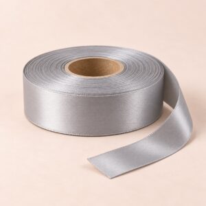 Cinta de Raso Gris Plata 25 mm x 25 yd Cinta de raso gris plata de 25 mm x 25 yd estilo El Rincón de la Icha