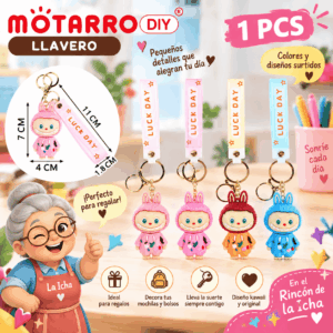 Llavero Muñeco Kawaii Luck Day Motarro DIY | El Rincón de la Icha Llavero muñeco kawaii con correa Luck Day Motarro DIY en colores surtidos junto a La Icha