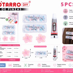 Set DIY de Pinzas Transparentes con Flores Rosadas – 5 Piezas Set DIY de 5 piezas con 2 pinzas transparentes con detalles multicolor, 2 flores rosadas y 1 adhesivo para accesorios y manualidades.