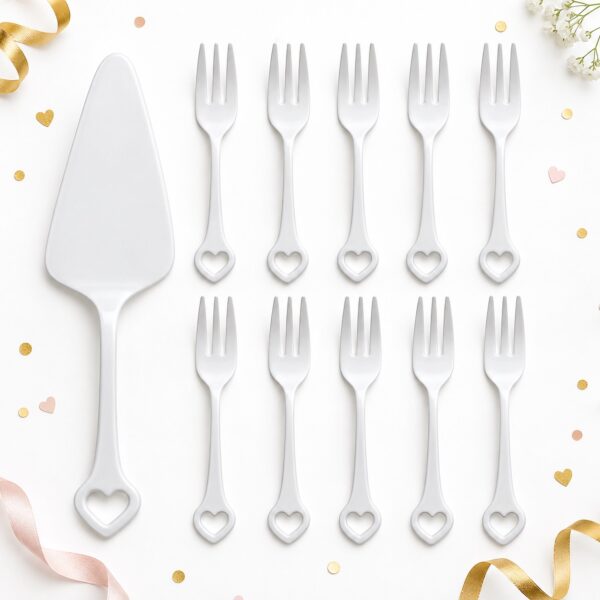 RI-0009436 Set de 11 Cubiertos Blancos con Corazón para Torta Feliz